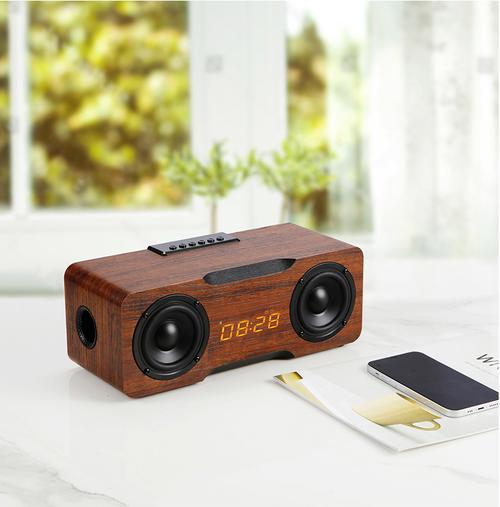 M8C木质时钟蓝牙音箱 24瓦强悍音质，家居桌面的全能音乐伴侣